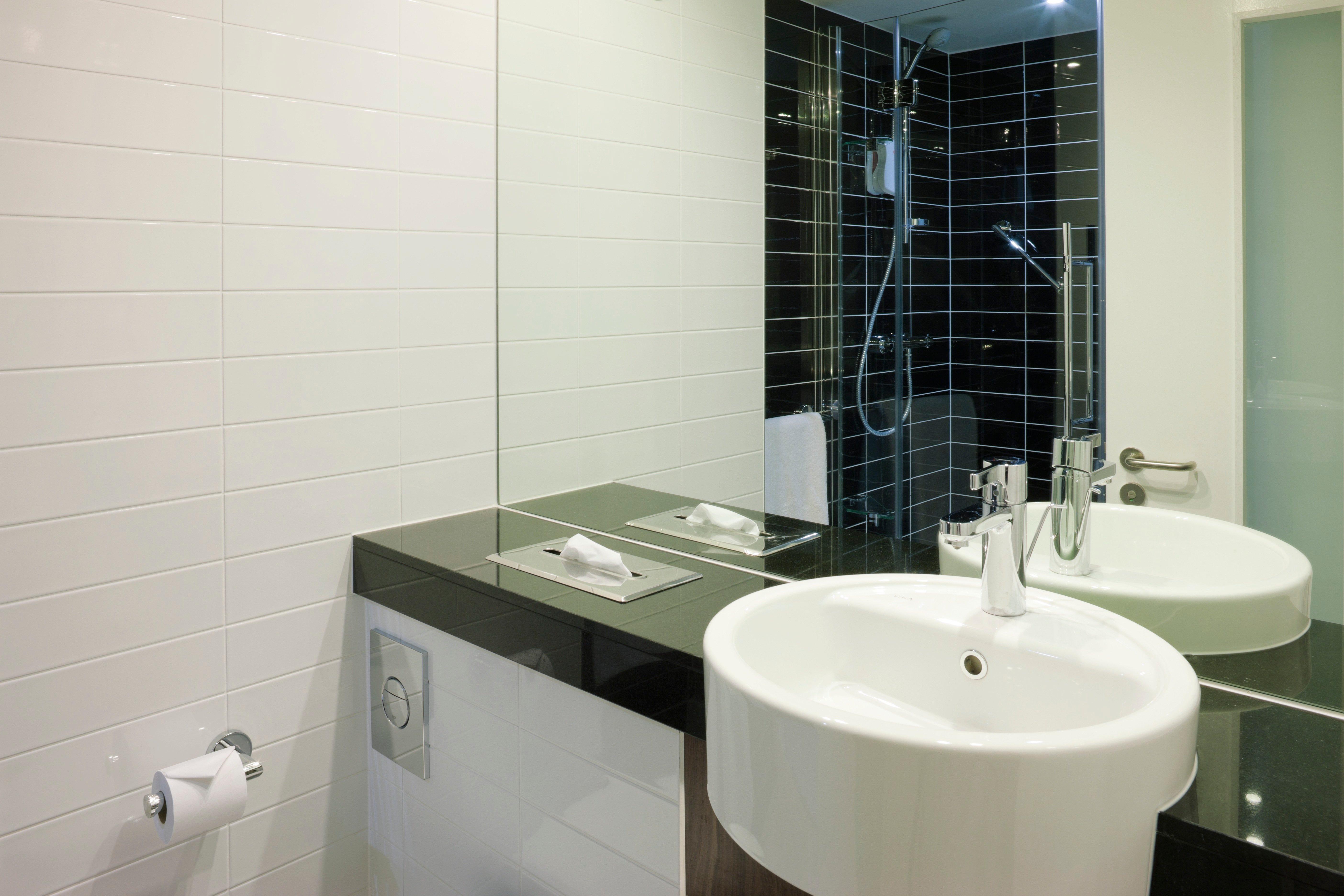 Holiday Inn Express Cambridge Duxford M11 Jct 10 By Ihg Eksteriør billede