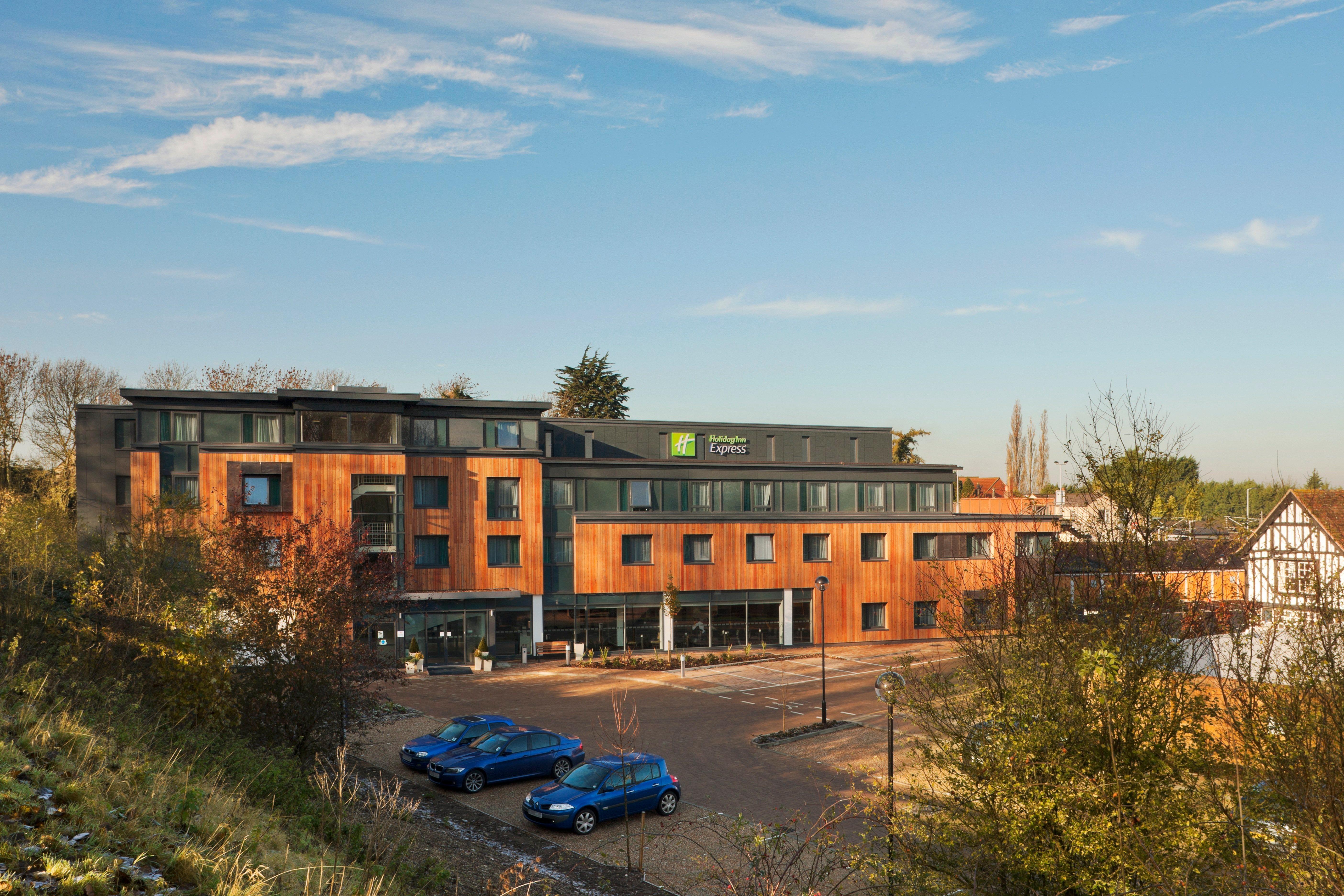 Holiday Inn Express Cambridge Duxford M11 Jct 10 By Ihg Eksteriør billede