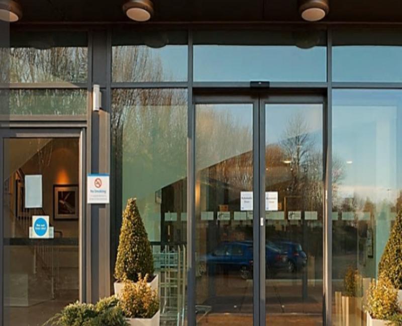 Holiday Inn Express Cambridge Duxford M11 Jct 10 By Ihg Eksteriør billede