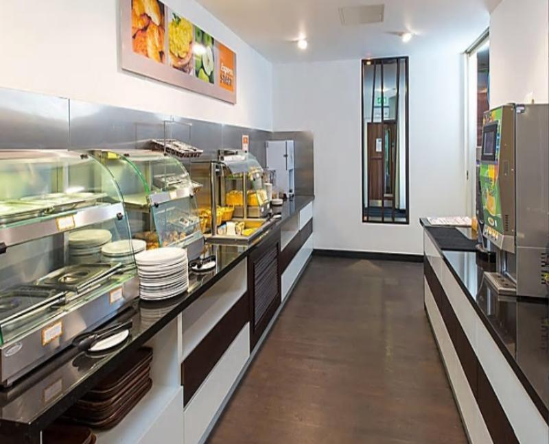 Holiday Inn Express Cambridge Duxford M11 Jct 10 By Ihg Eksteriør billede